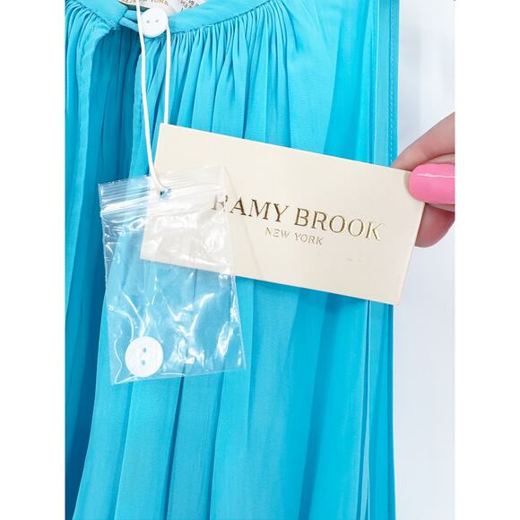 RAMY BROOK Top NEW Size S Piper V-Neck Tank $265 Crepe Sleeveless Tropical Blue - Picture 4 of 4